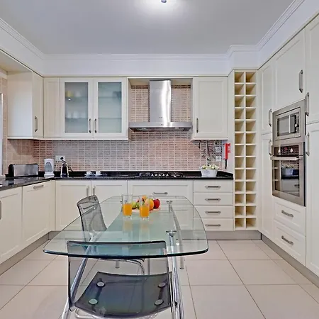 Pebblebeach & Country House Villa Vilamoura