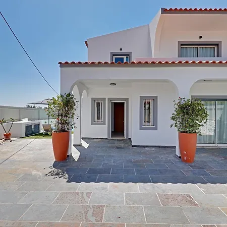 Pebblebeach & Country House Villa Vilamoura